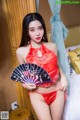 TouTiao 2017-03-11: Model Li Zi Xi (李梓 熙) (41 photos)